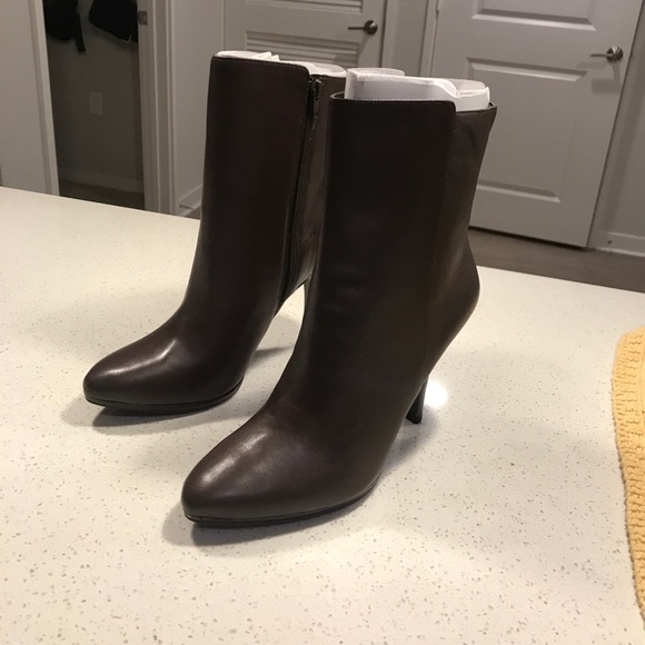 Ralph Lauren Larissa boots - Picture 3 of 5